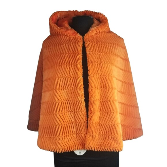 NWT Sew Sweet Minky Designs RARE Reversible Hooded Shawl Wrap Poncho Hoodie Coat - Picture 2 of 10